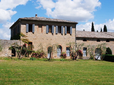 villa Ballati vista dal parco del Castello di Grotti